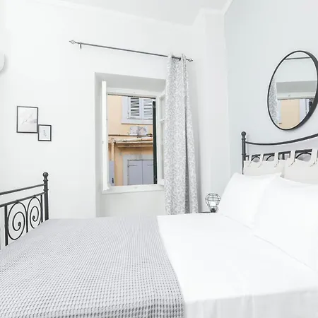 Casa Di Niki, Corfu Old Town Appartement